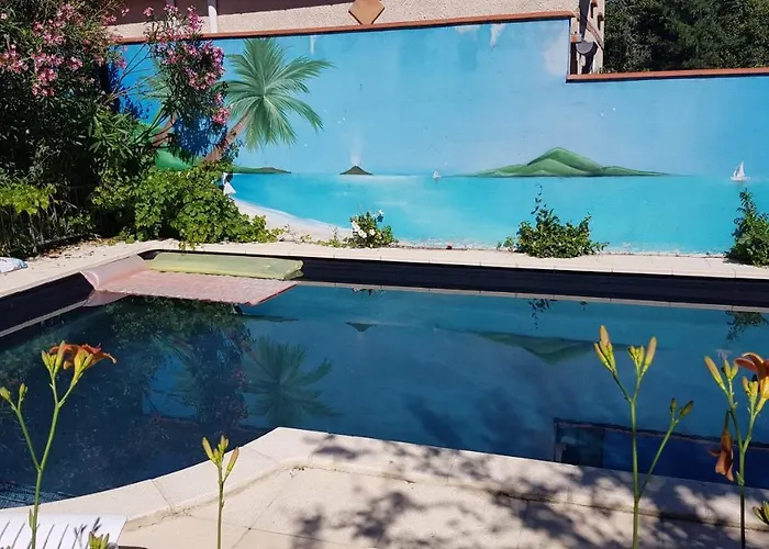 ベッド・アンド・ブレックファスト 2 Et Salle De Bain Un Oasis De Bien Etre Piscine Et Jardin Direct Gare Aeroport