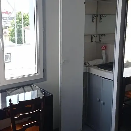 住宿加早餐酒店 2 Et Salle De Bain Un Oasis De Bien Etre Piscine Et Jardin Direct Gare Aeroport