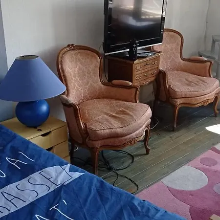 住宿加早餐酒店 2 Et Salle De Bain Un Oasis De Bien Etre Piscine Et Jardin Direct Gare Aeroport
