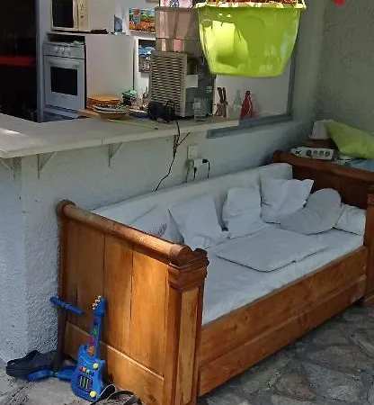 2 Et Salle De Bain Un Oasis De Bien Piscine Et Jardin Direct Gare Aéroport *