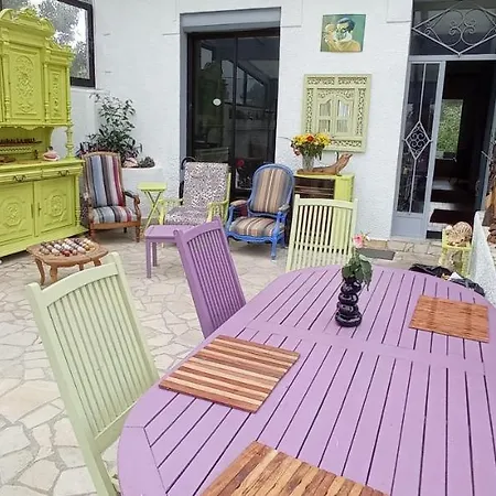2 Et Salle De Bain Un Oasis De Bien Piscine Et Jardin Direct Gare Aéroport Toulouse