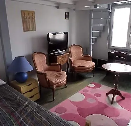 Nocleg ze śniadaniem 2 Et Salle De Bain Piscine Un Oasis De Bien Etre Jardin Direct Gare Aeroport Tuluza