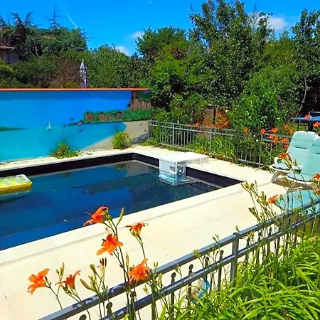 2 Et Salle De Bain Piscine Un Oasis De Bien Etre Jardin Direct Gare Aeroport Nocleg ze śniadaniem