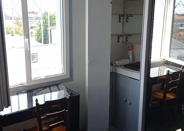 Bed & Breakfast 2 Et Salle De Bain Un Oasis De Bien Etre Piscine Et Jardin Direct Gare Aeroport