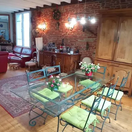 Panzió 2 Et Salle De Bain Un Oasis De Bien Etre Piscine Et Jardin Direct Gare Aeroport Toulouse